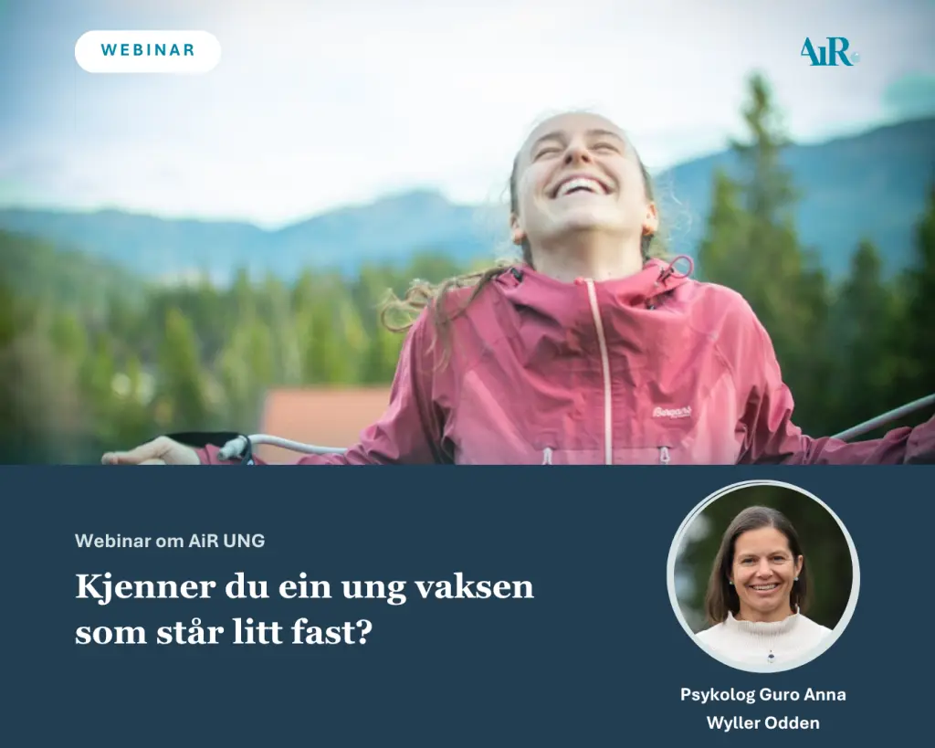 Illustrasjon av ei glad, ung jente ute i naturen. Biletet er brukt som illustrasjon til webinar om AiR UNG, eit arbeidsretta rehabiliteringstilbod for unge som ønskjer å studere eller jobbe.